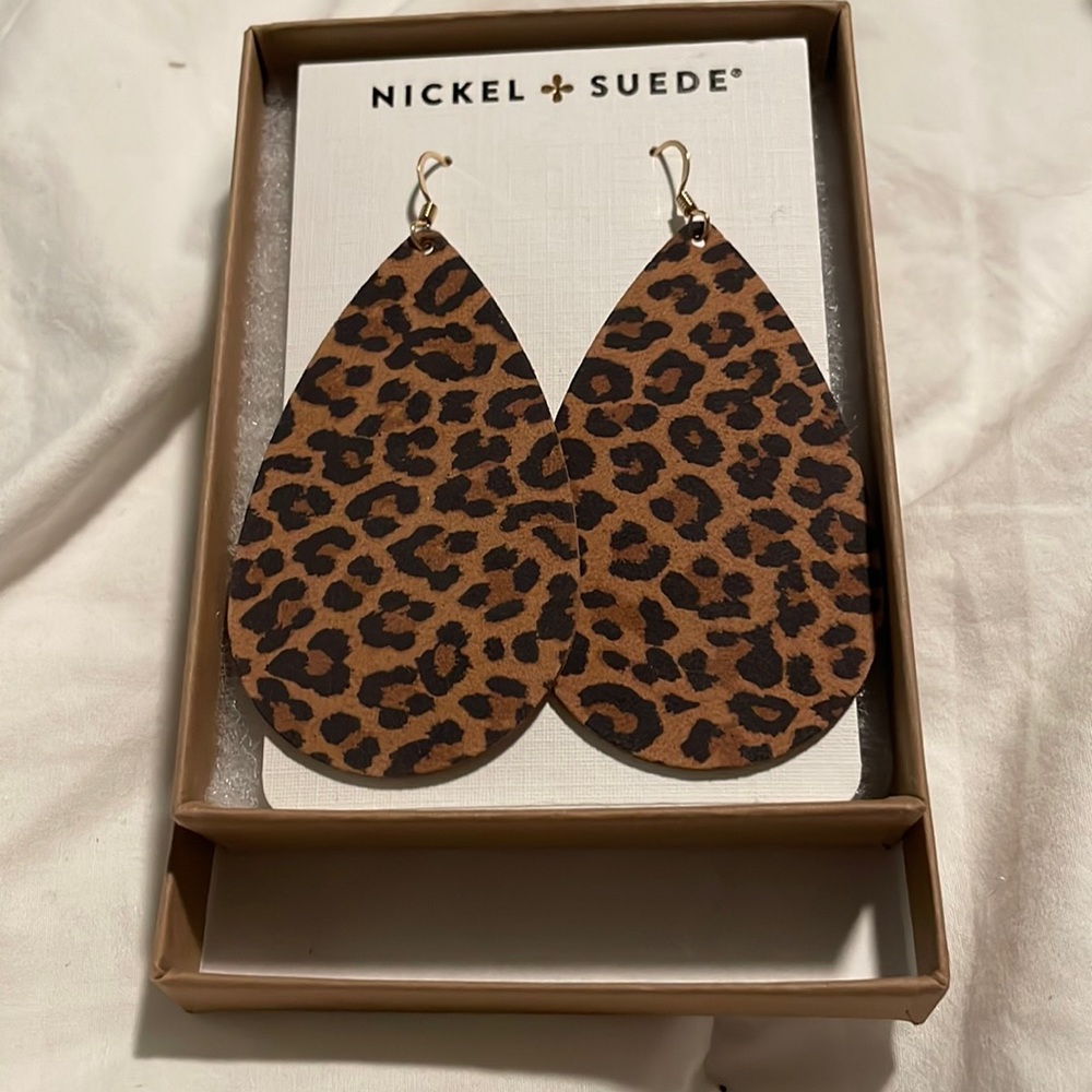 Nickel & Suede Leopard Print Leather Teardrop Earrings size Medium.